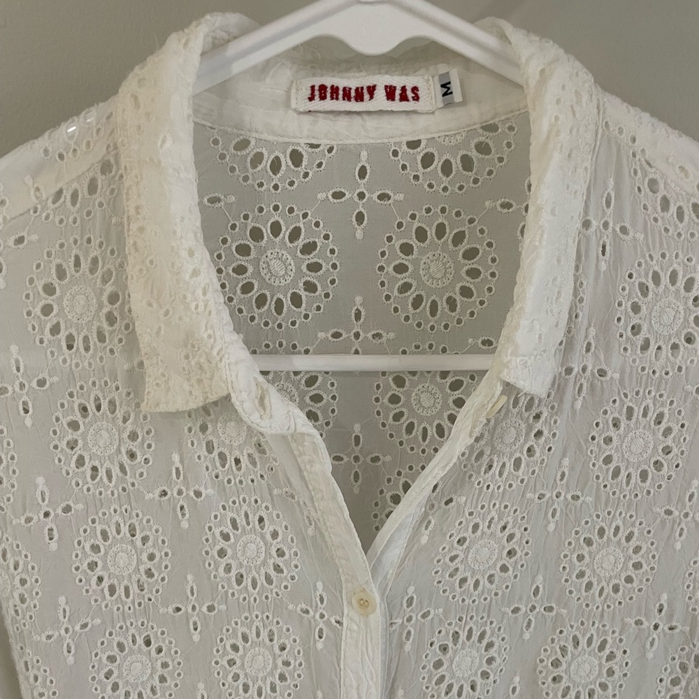 Johnny Was White Eyelet Shirt Dress/ Coverup - Size Medium - Picture 4 of 15
